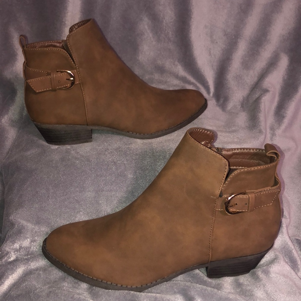 TOP MODA Women's Brown Leather Ankle Boots- Size 8 1/2